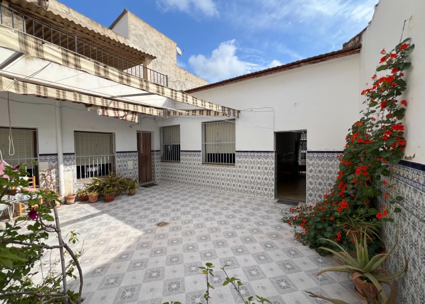 Resale - Town House - Dolores - Centro