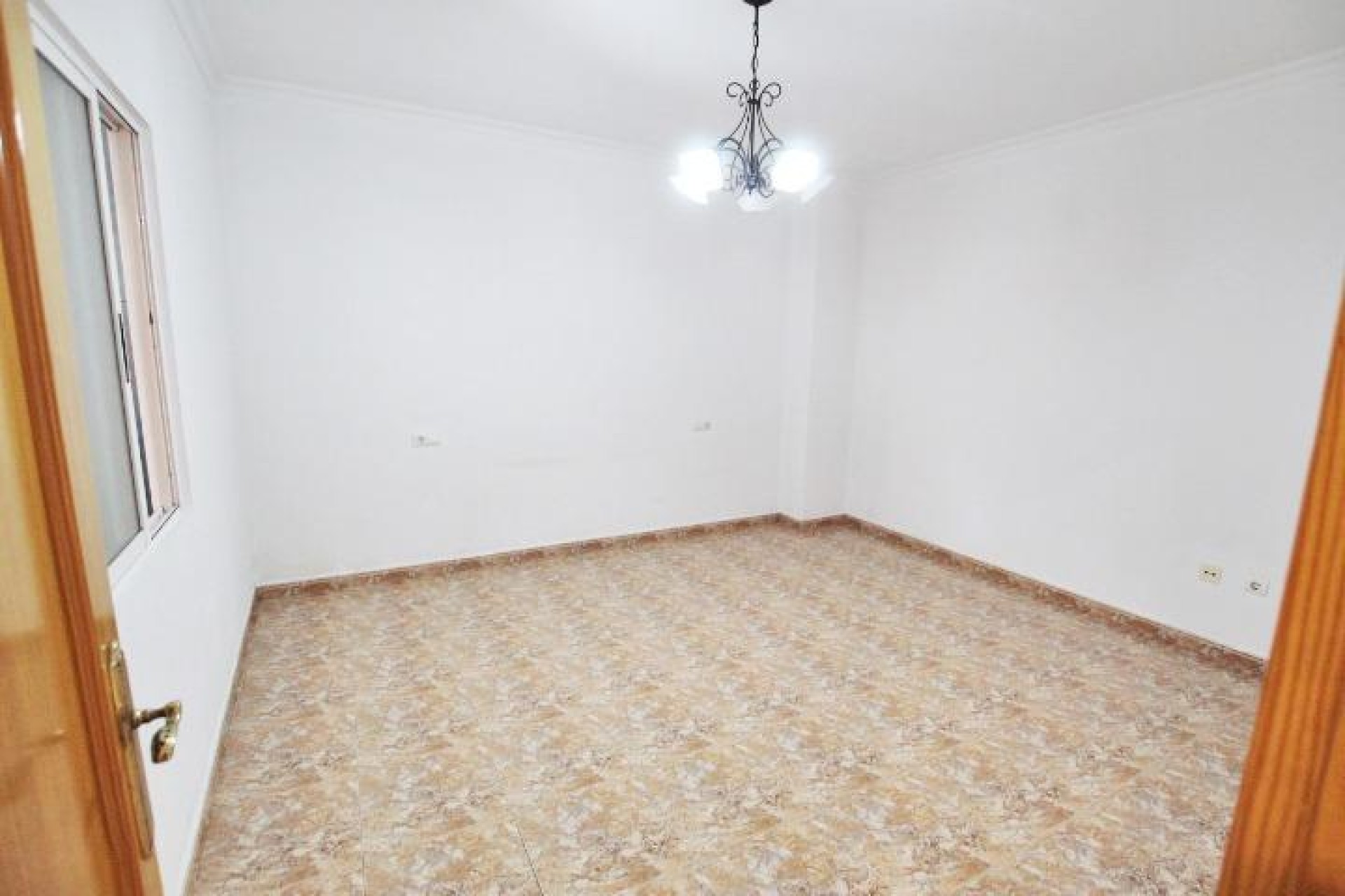 Resale - Town House - Guardamar del Segura - Pueblo