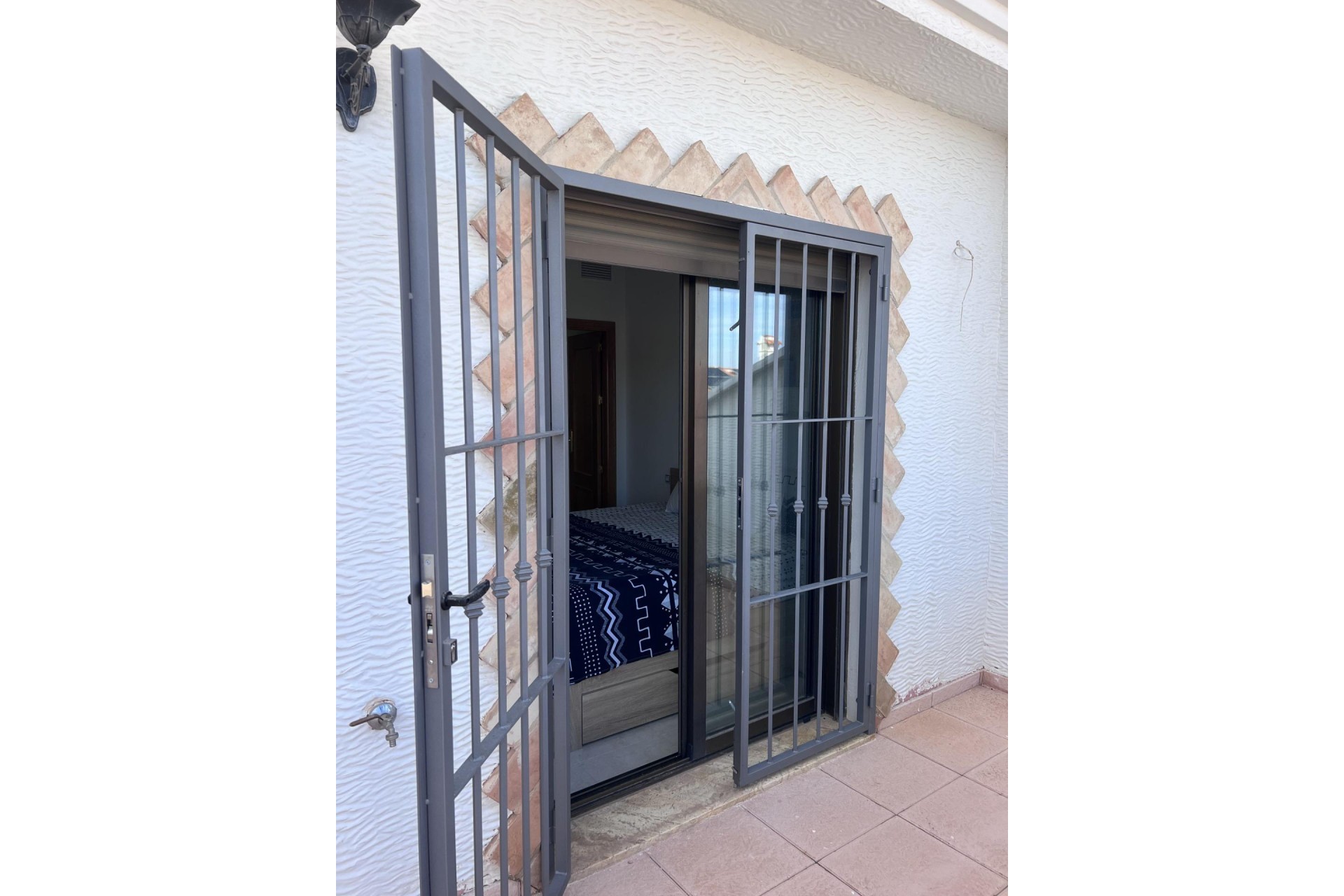 Resale - Town House - San Miguel de Salinas - Cerro del Sol