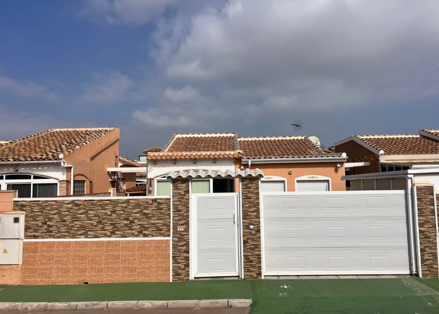 Resale - Town House - Torrevieja - Costa Blanca