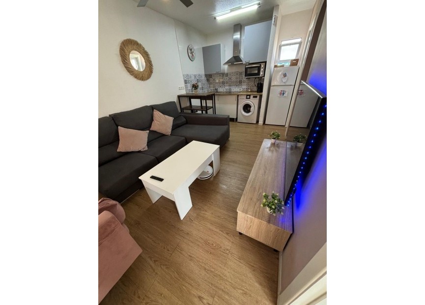 Resale - Town House - Torrevieja - Los balcones