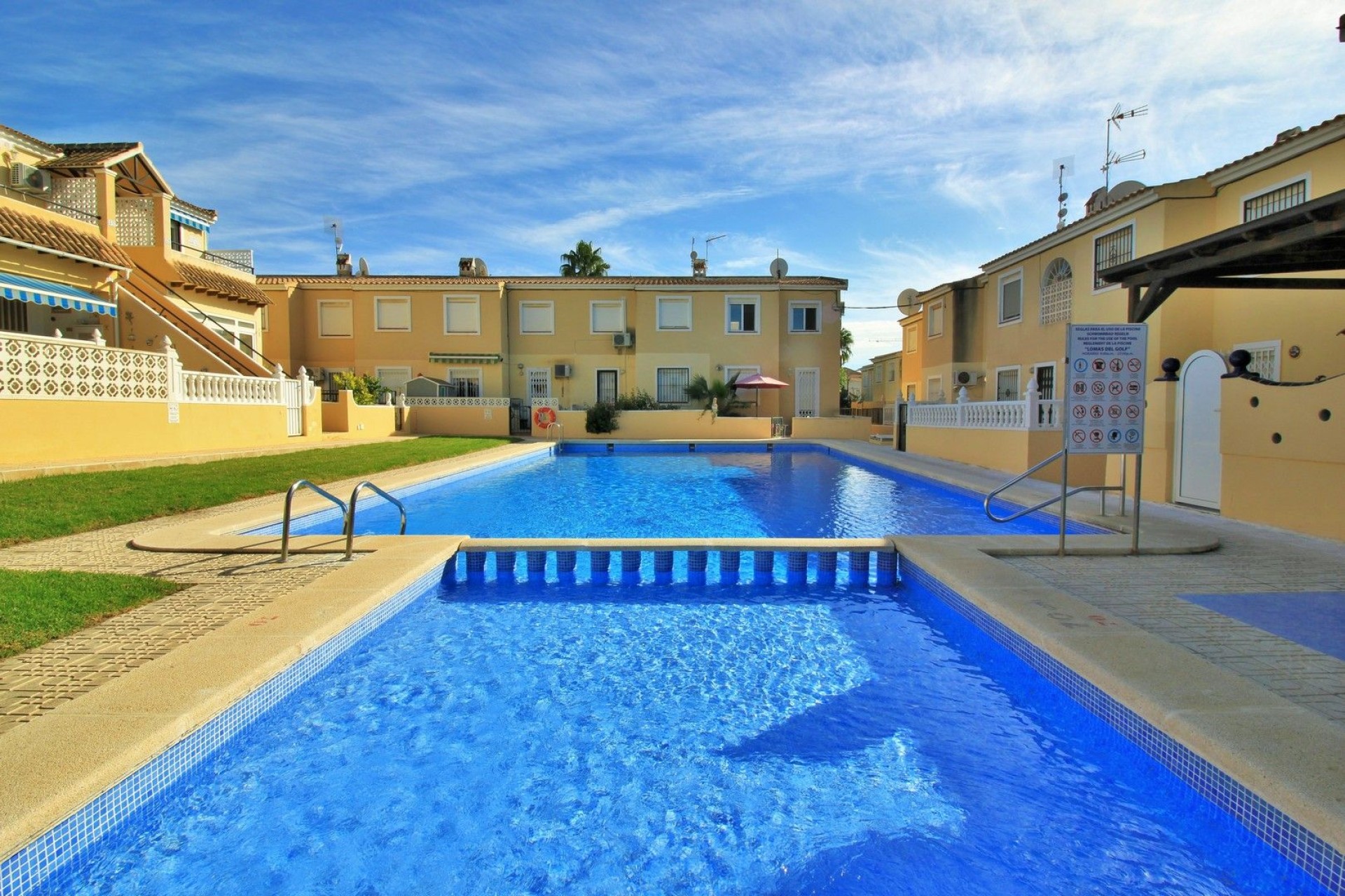 Resale - Townhouse - San Miguel de Salinas - Villamartín