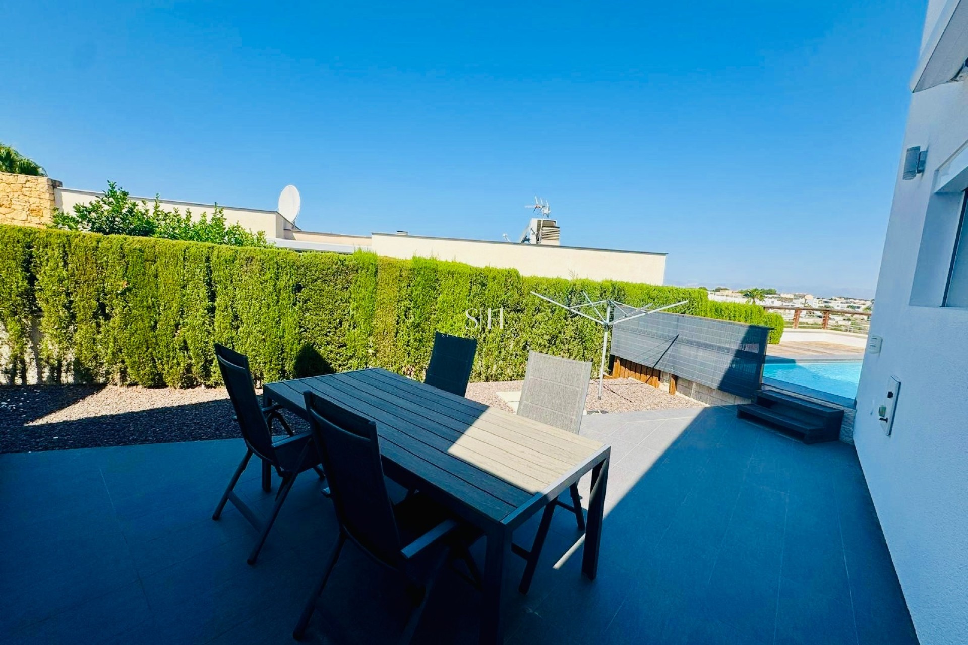 Resale - Villa - Benijofar