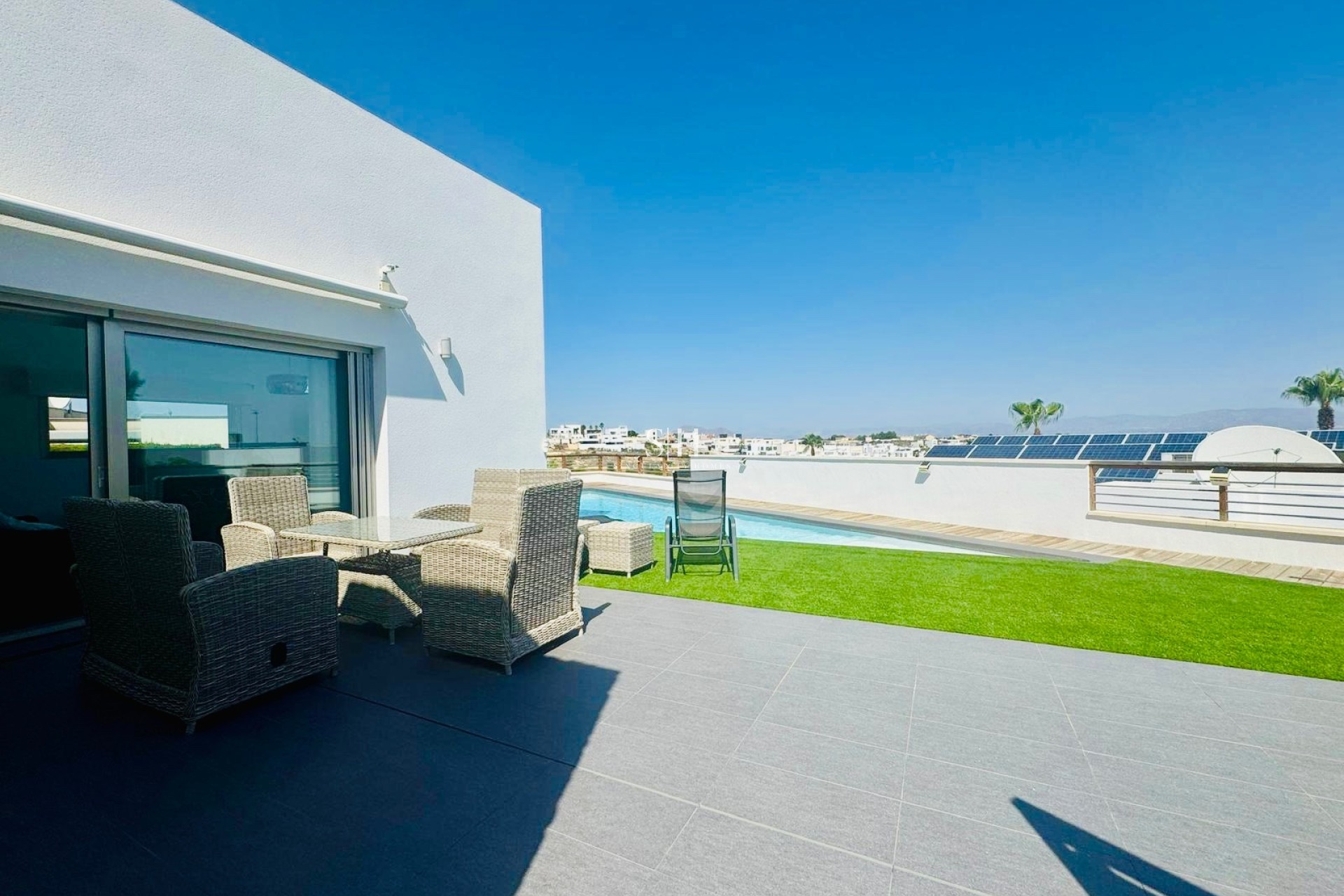 Resale - Villa - Benijofar