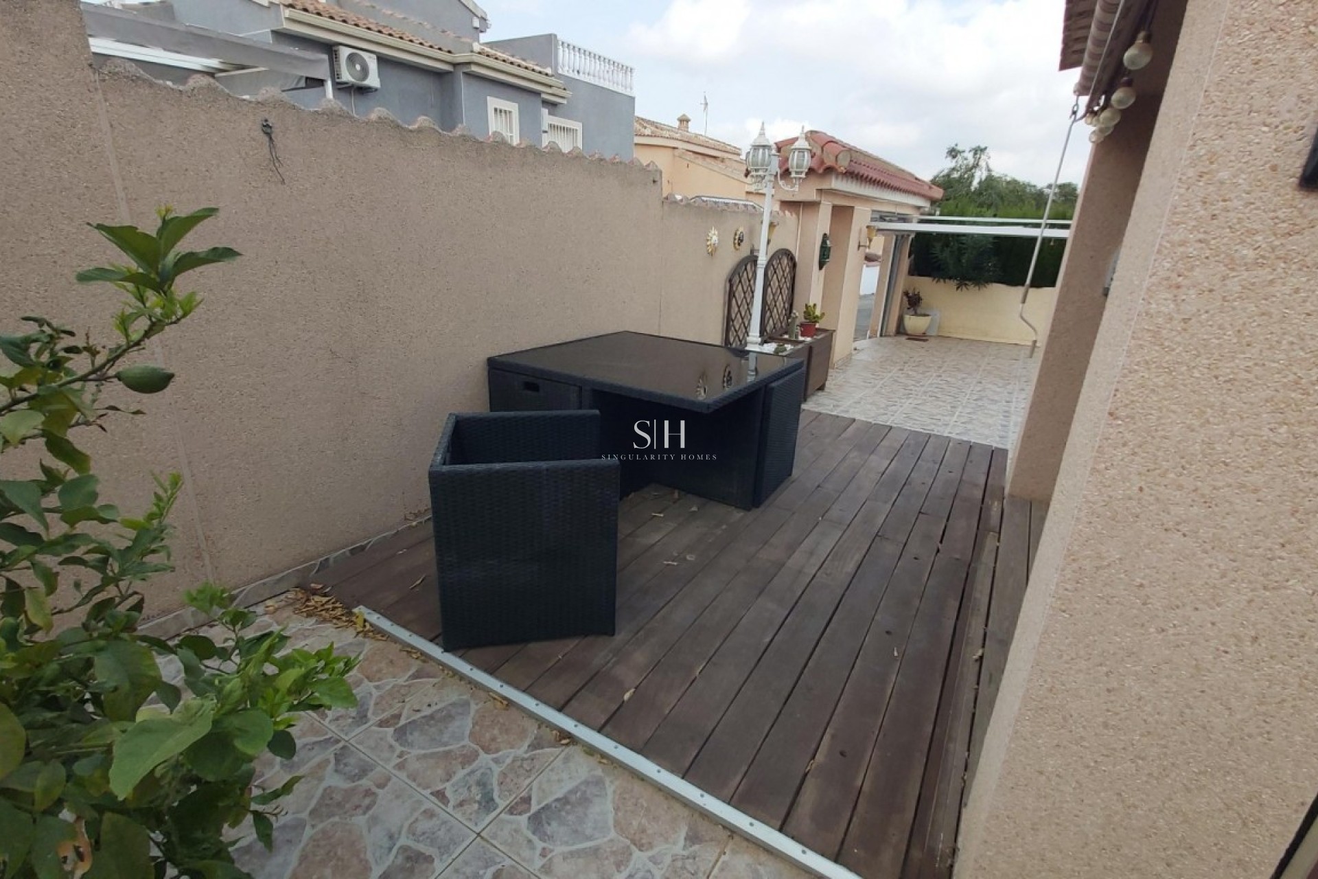 Resale - Villa - Benimar - Costa Blanca