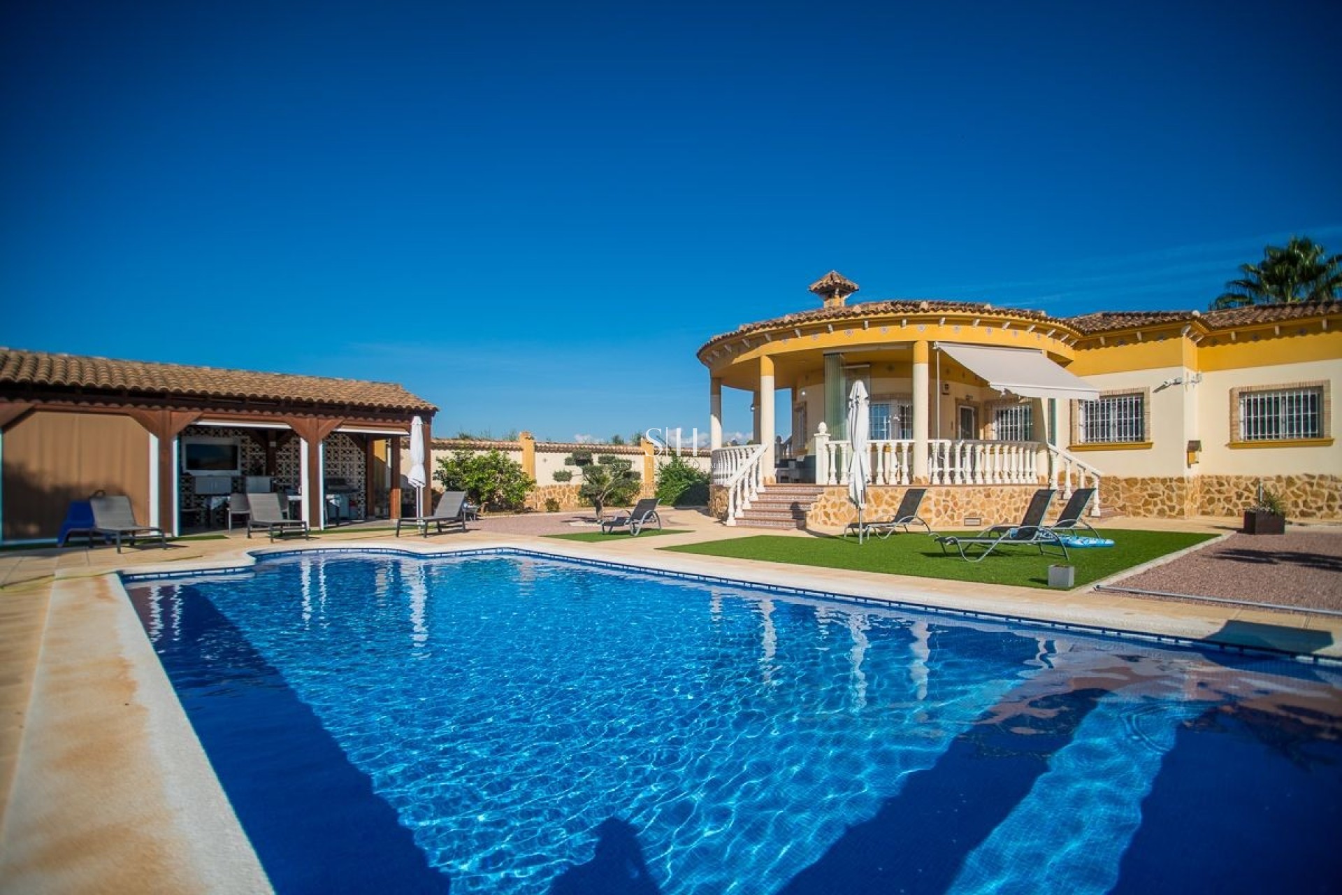 Resale - Villa - Catral - Costa Blanca