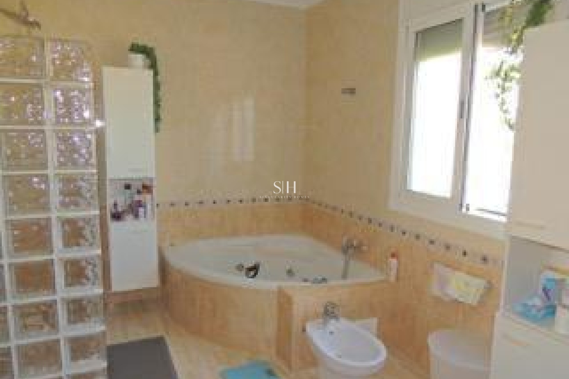 Resale - Villa - Catral