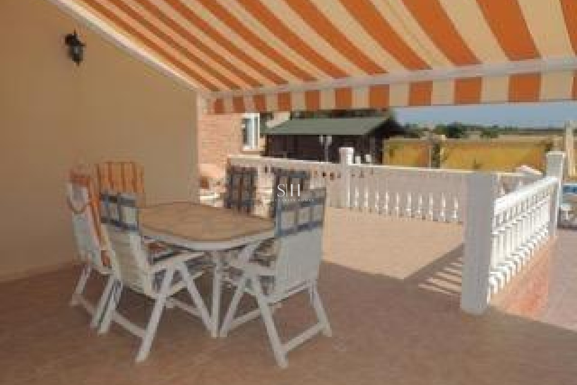 Resale - Villa - Catral