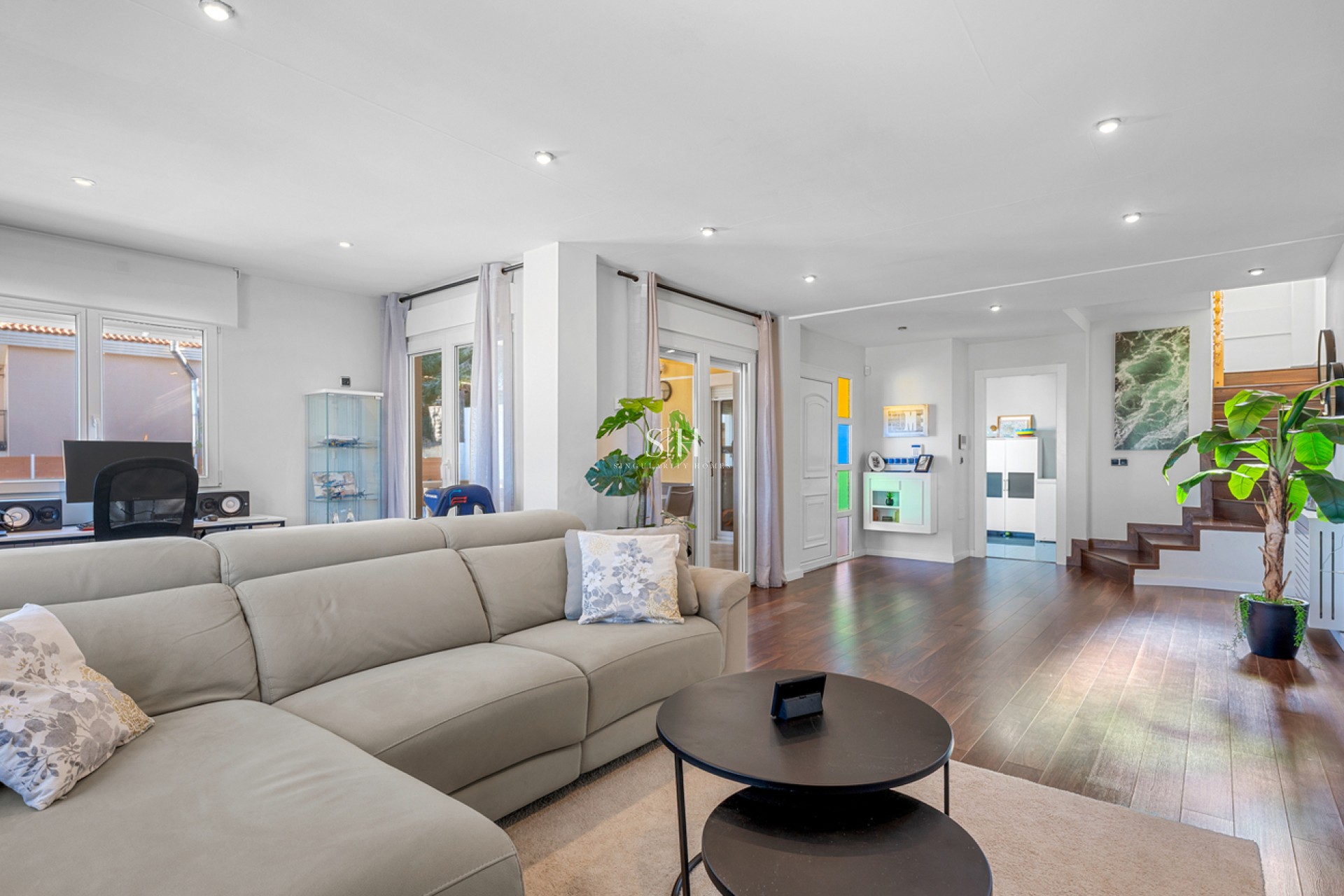 Resale - Villa - Ciudad De Las Comunicaciones - Costa Blanca