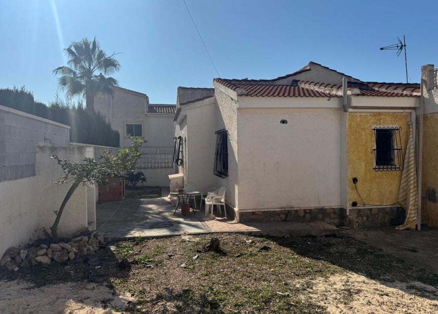 Resale - Villa - Ciudad quesada - Costa Blanca