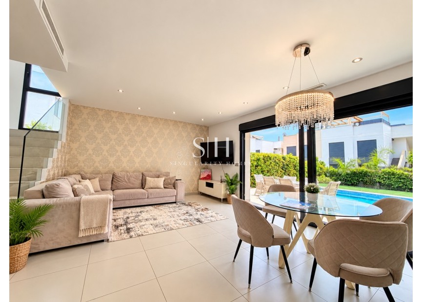 Resale - Villa - Ciudad Quesada - Costa Blanca
