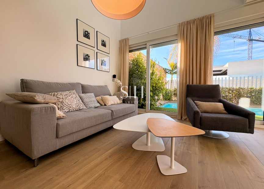 Resale - Villa - Ciudad Quesada