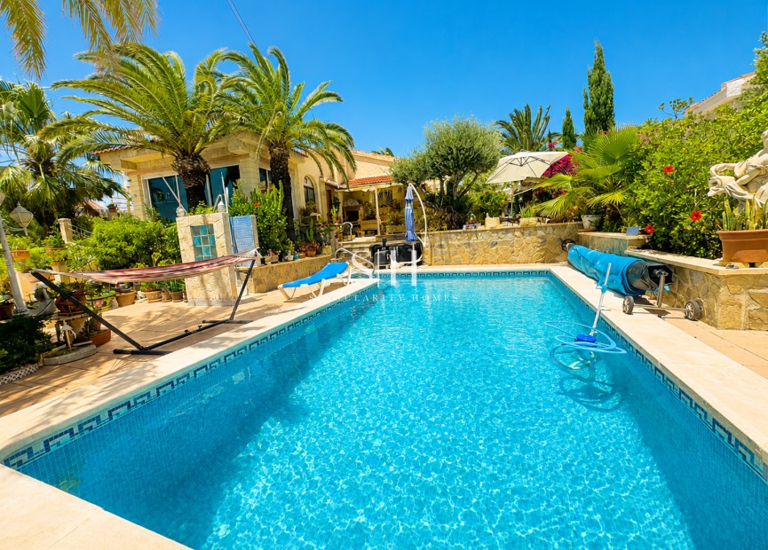 Resale - Villa - Ciudad Quesada