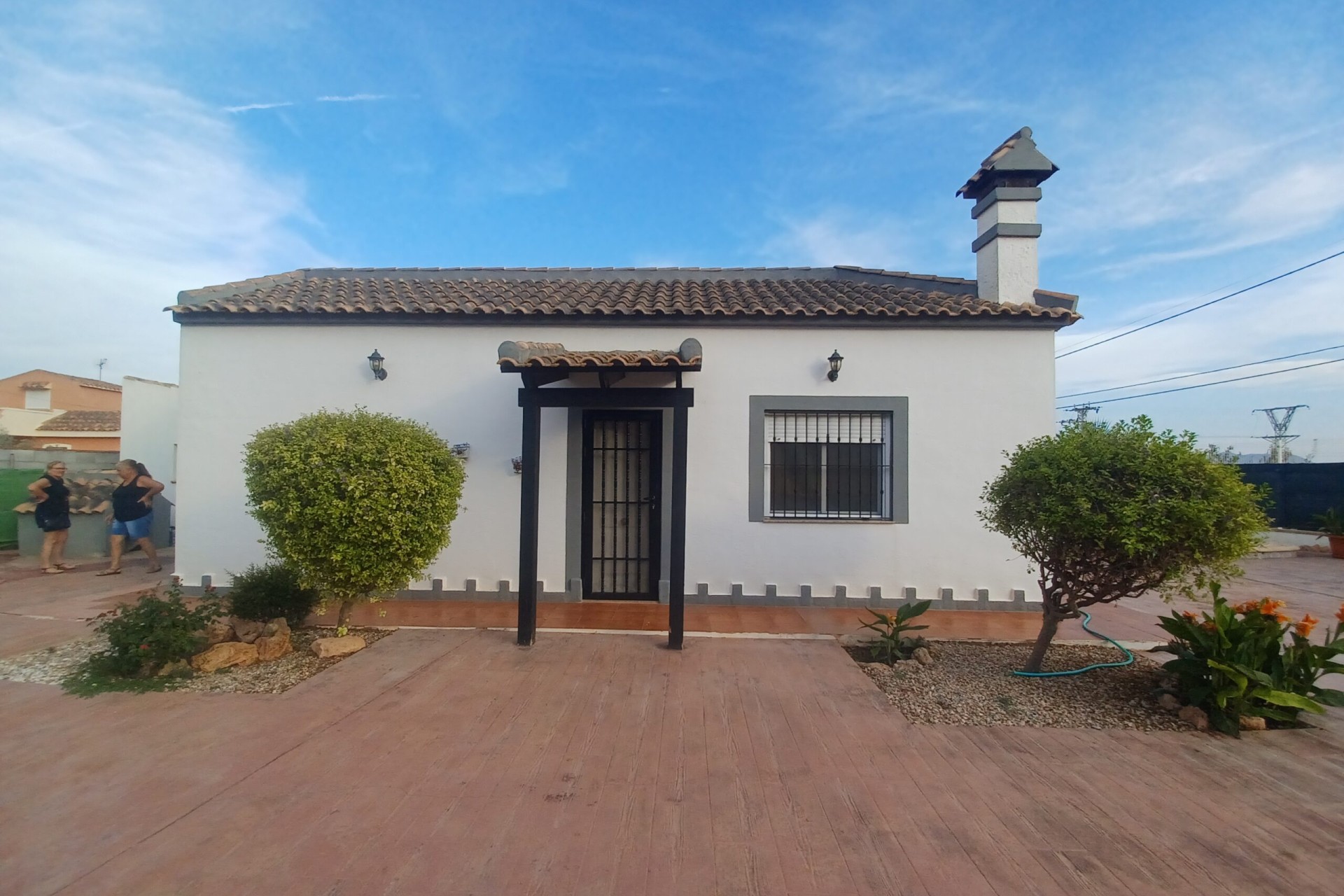 Resale - Villa - cuevas de marin - Inland