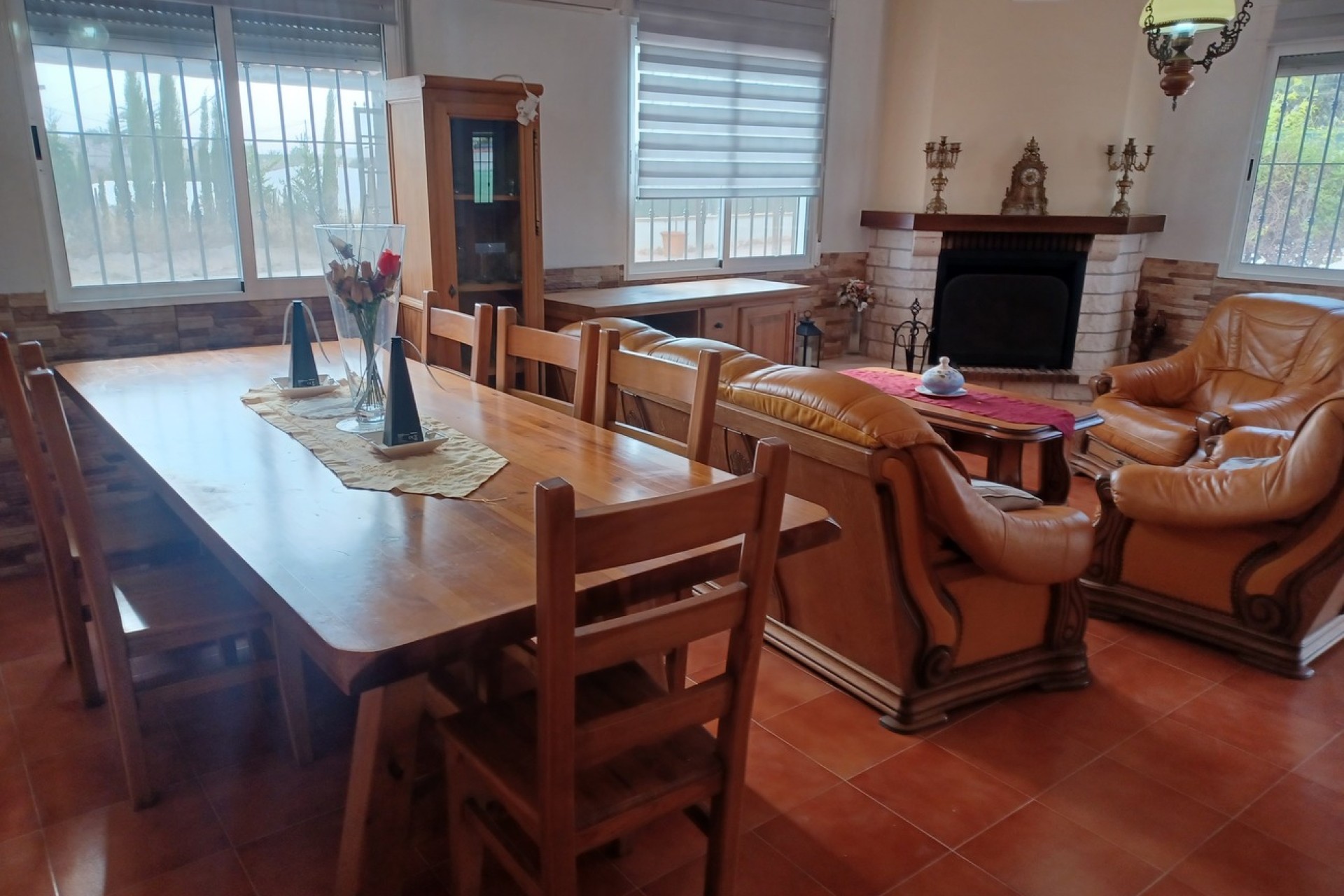 Resale - Villa - cuevas de marin - Inland