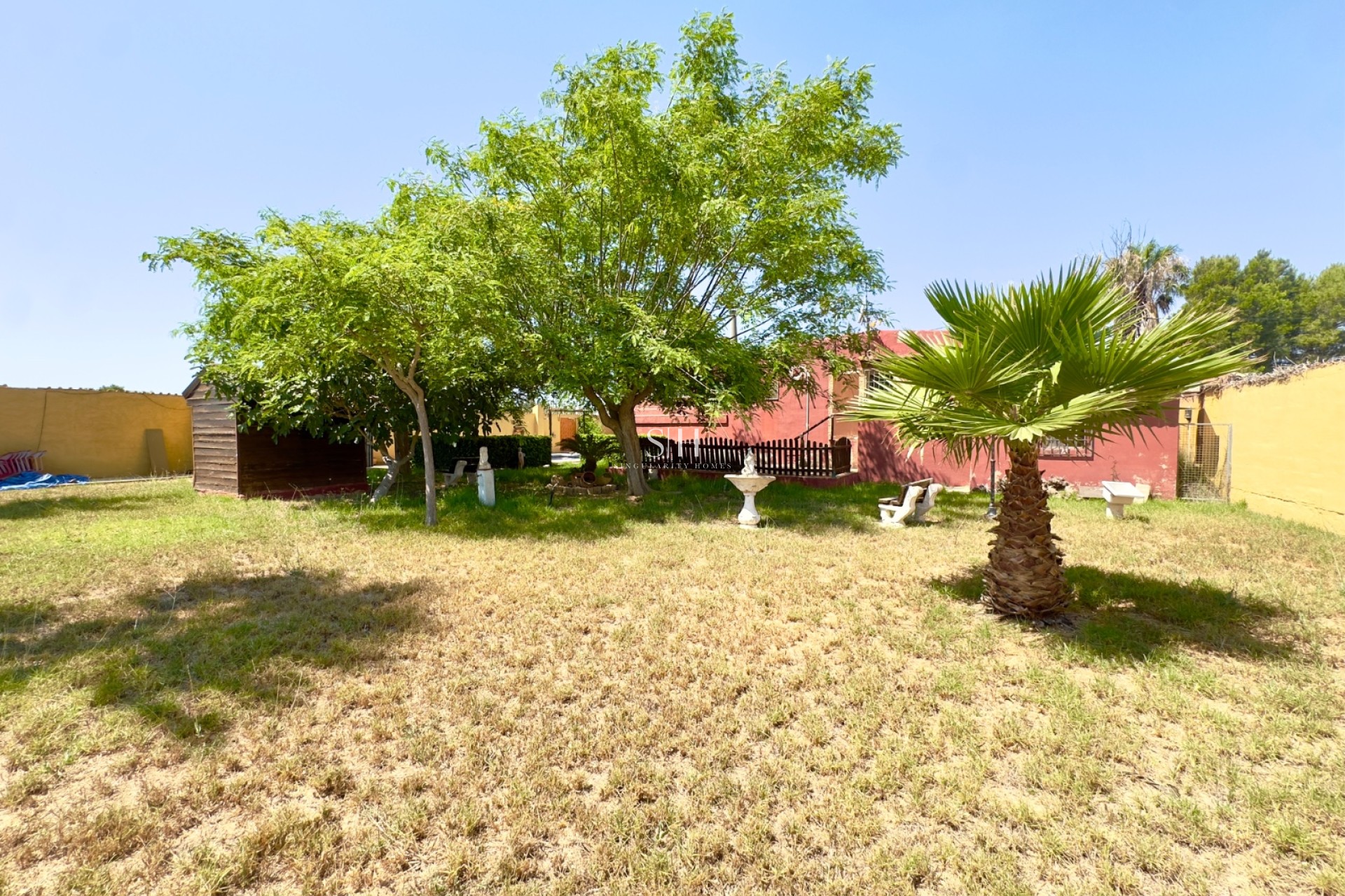 Resale - Villa - Dolores