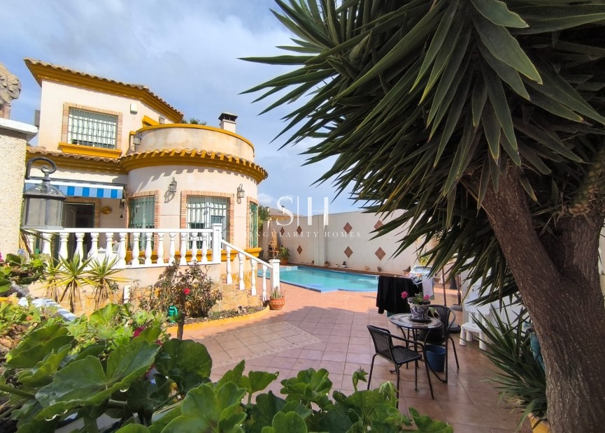 Resale - Villa - Guardamar del Segura - Costa Blanca
