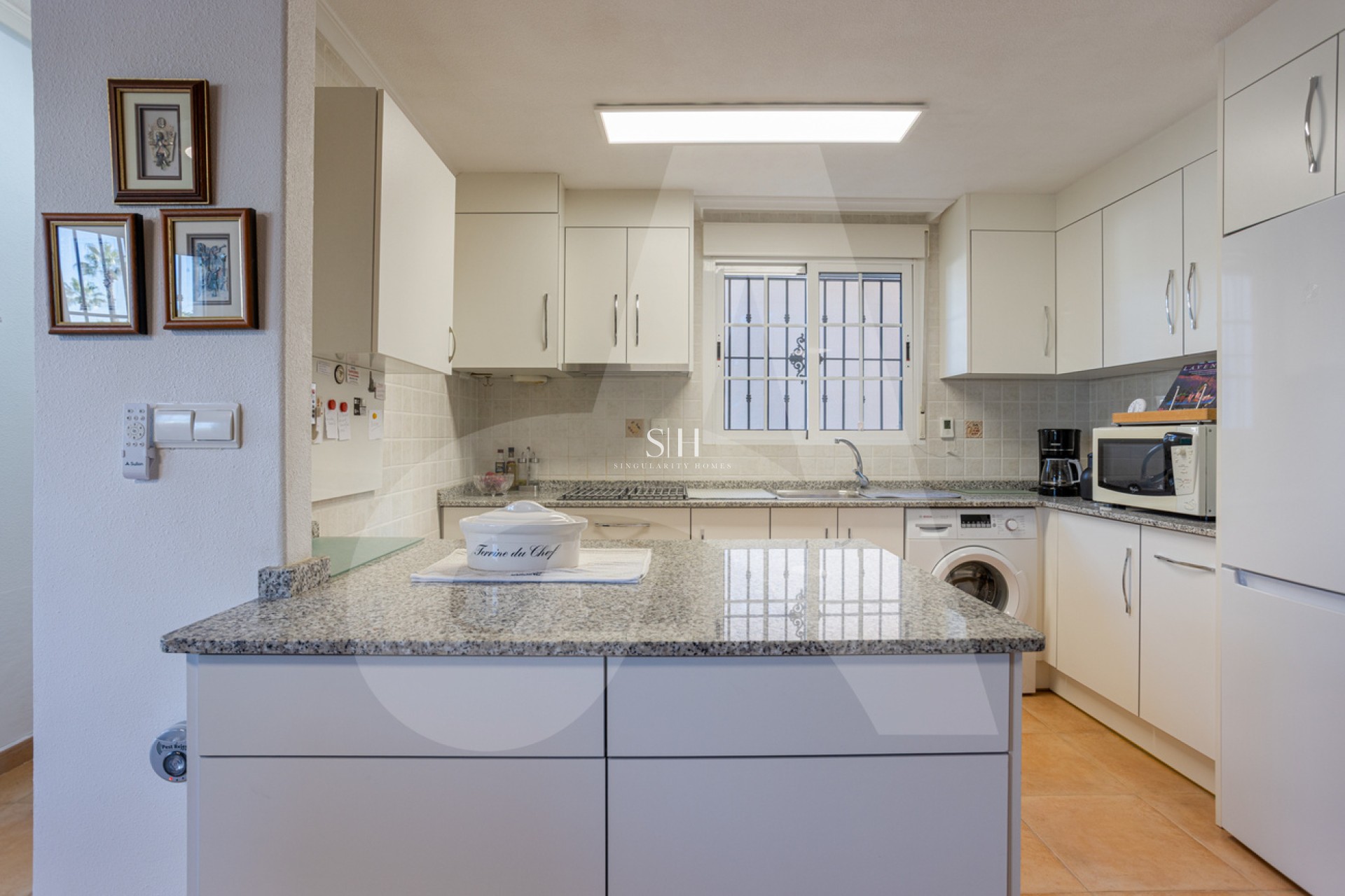 Resale - Villa - Guardamar del Segura - EL RASO