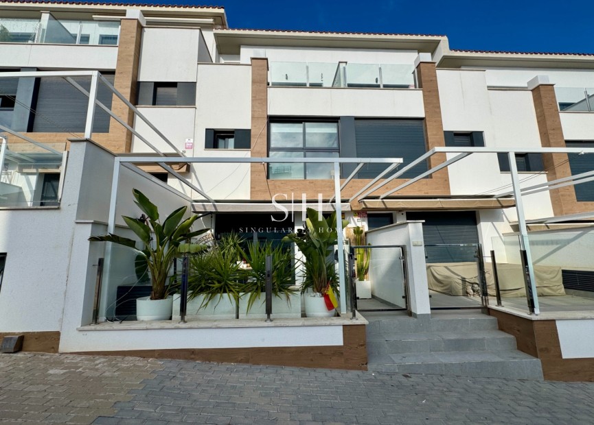 Resale - Villa - Guardamar del Segura