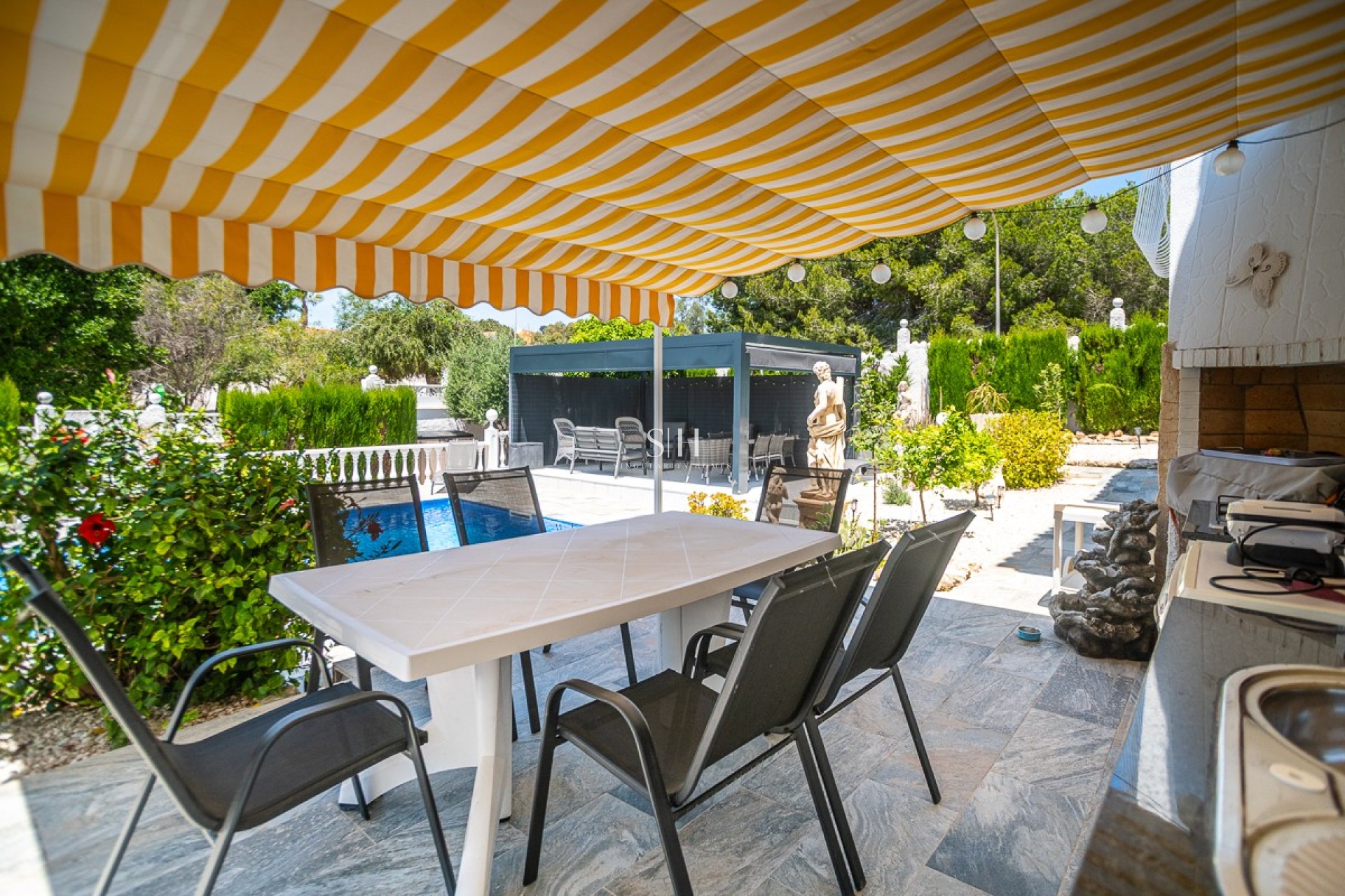 Resale - Villa - La marina - Costa Blanca