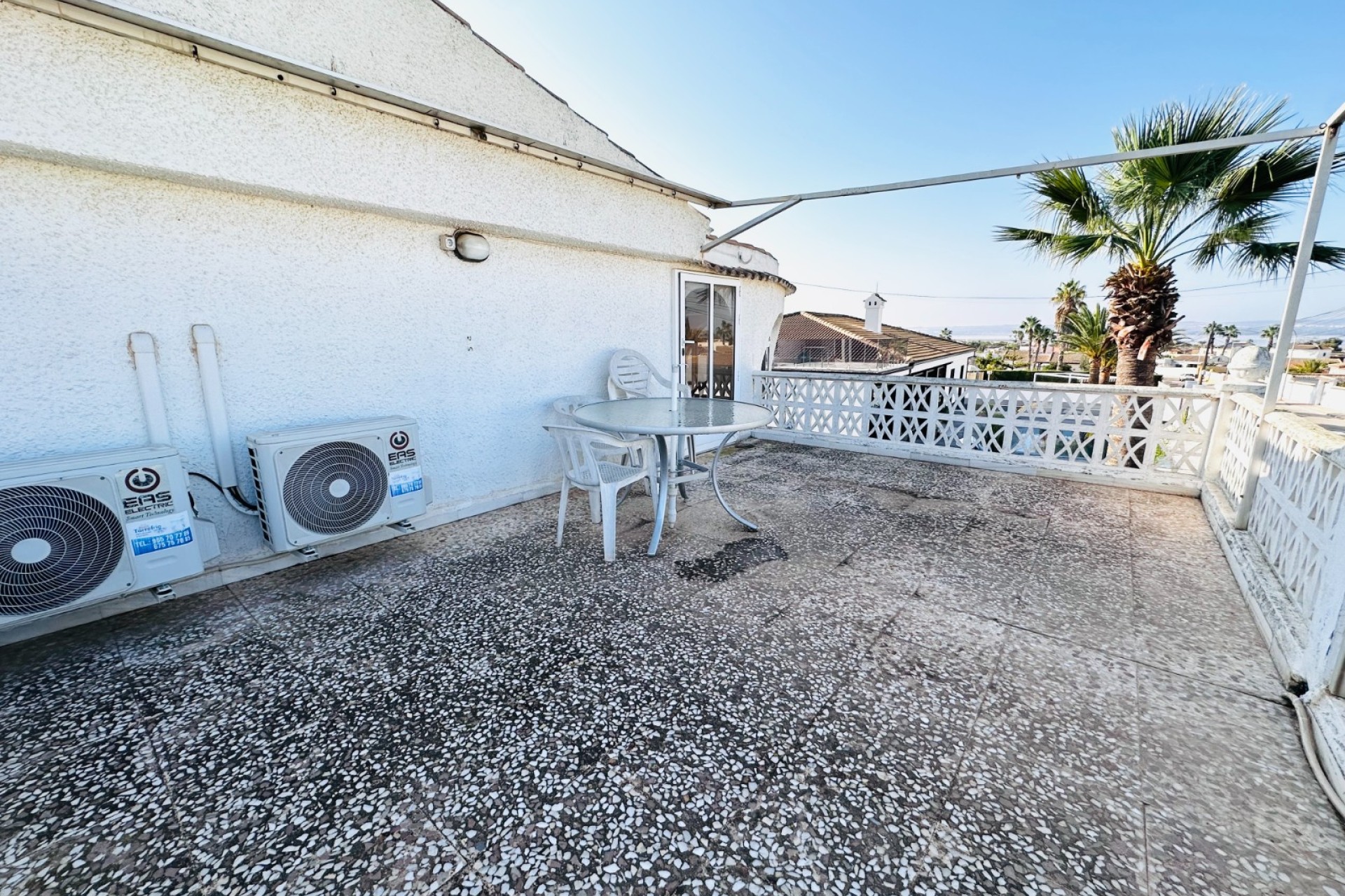 Resale - Villa - La Siesta - Costa Blanca