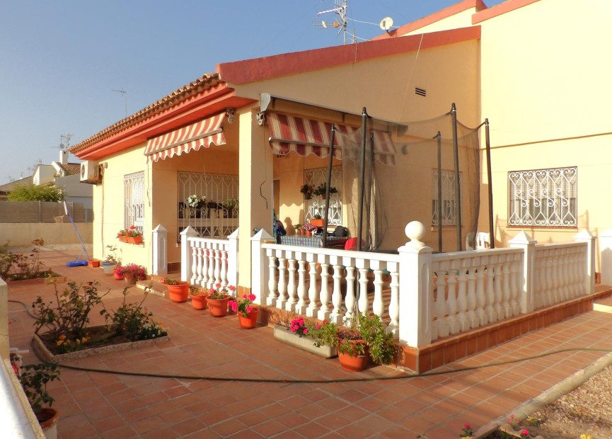 Resale - Villa - Los Alcázares - Pueblo Patricia