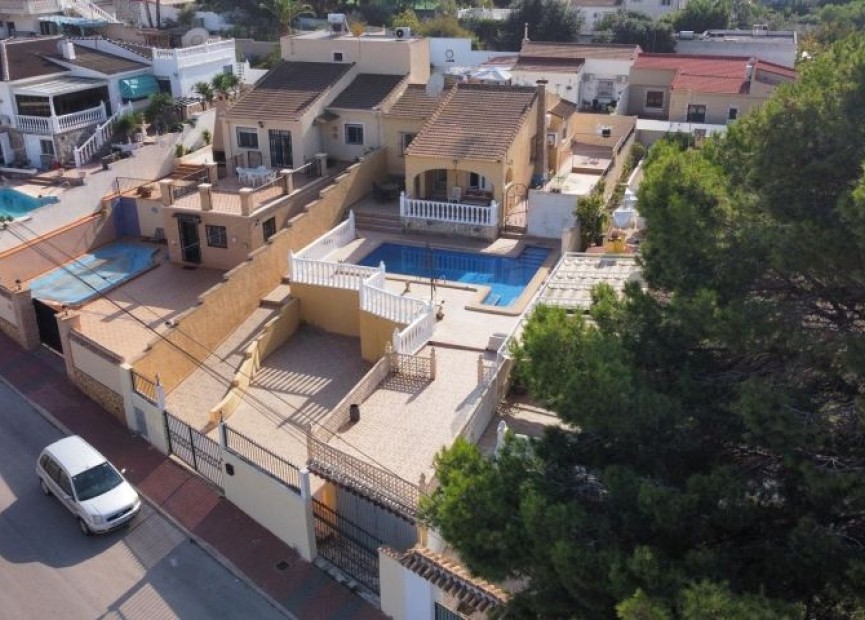 Resale - Villa - Los Balcones - Costa Blanca