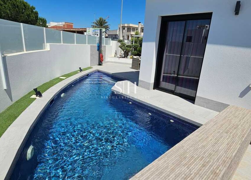 Resale - Villa - Los Montesinos - Costa Blanca