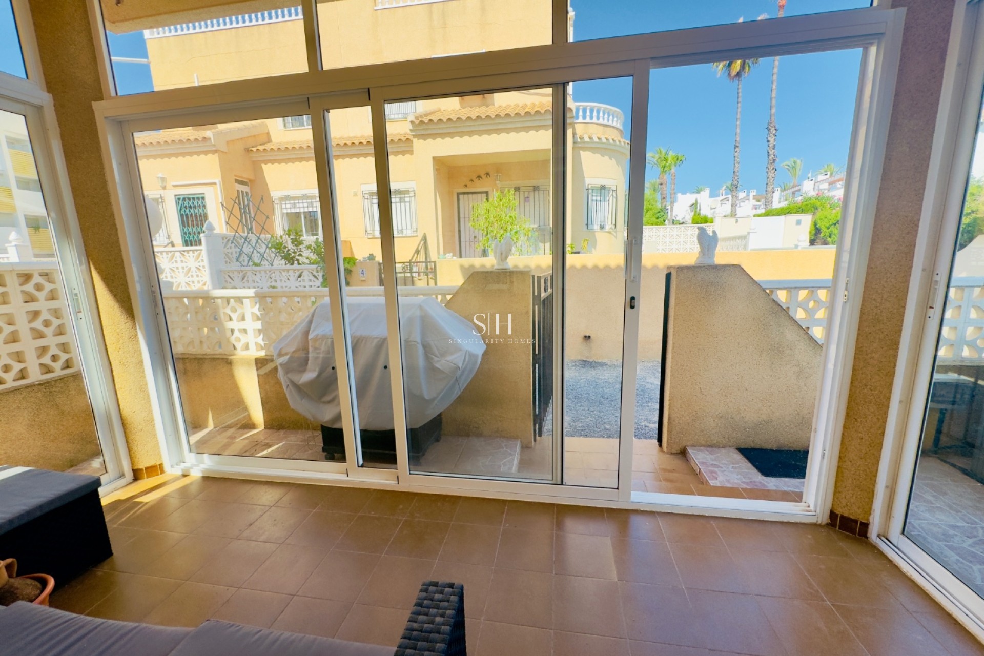 Resale - Villa - Orihuela Costa - Campoamor