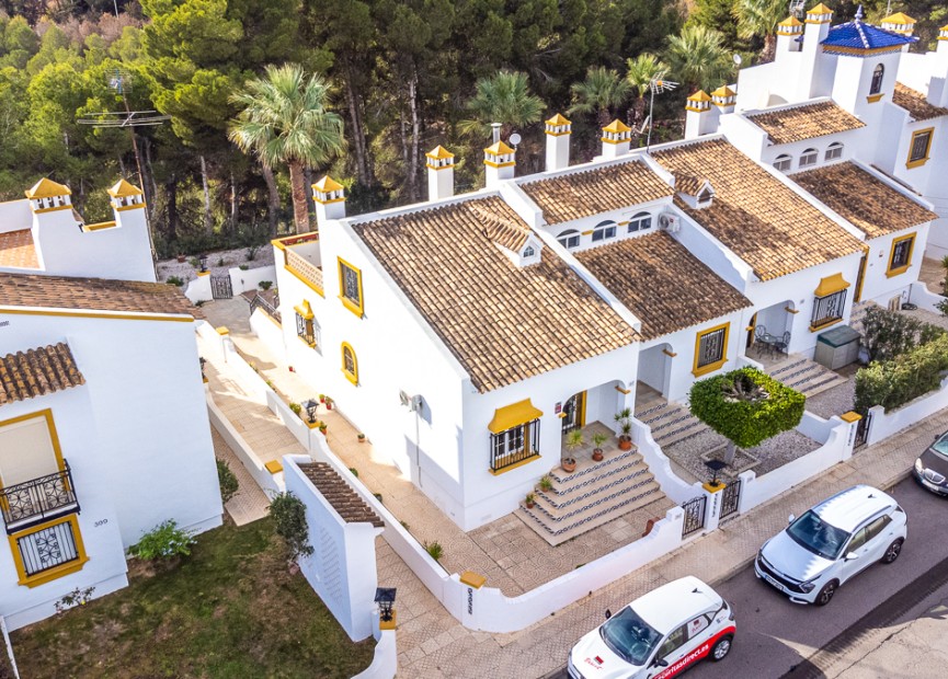 Resale - Villa - Orihuela Costa - Costa Blanca