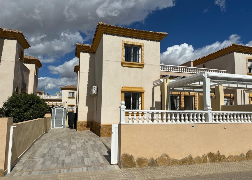 Resale - Villa - Orihuela Costa - Costa Blanca