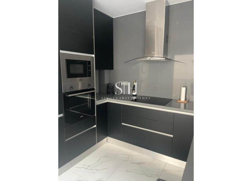 Resale - Villa - Orihuela Costa - Costa Blanca