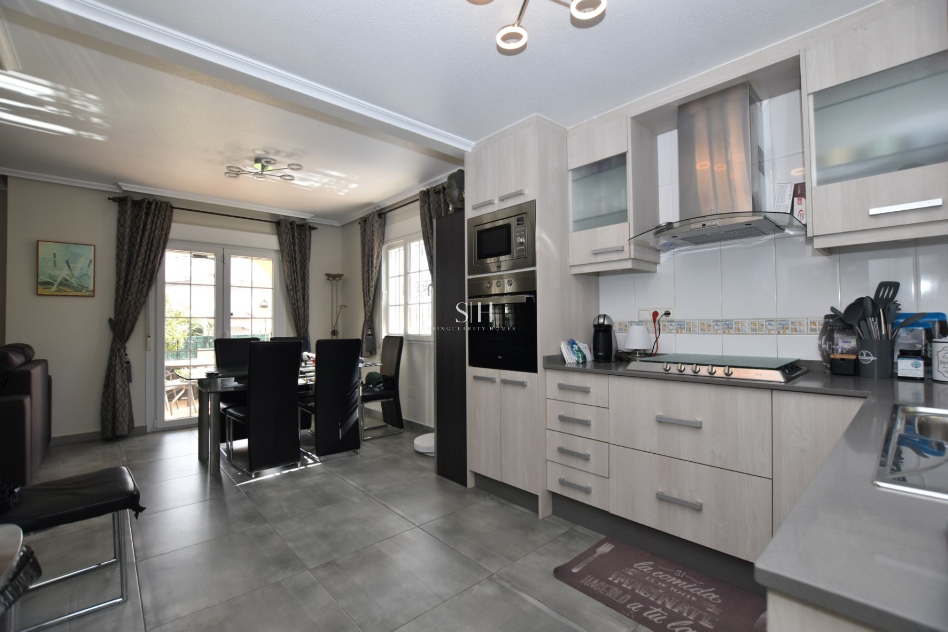 Resale - Villa - Orihuela Costa - Costa Blanca