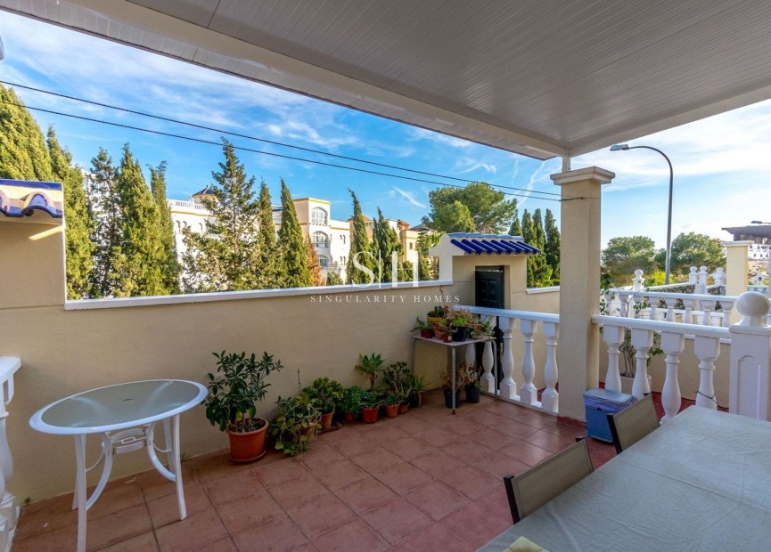 Resale - Villa - Orihuela Costa - Costa Blanca