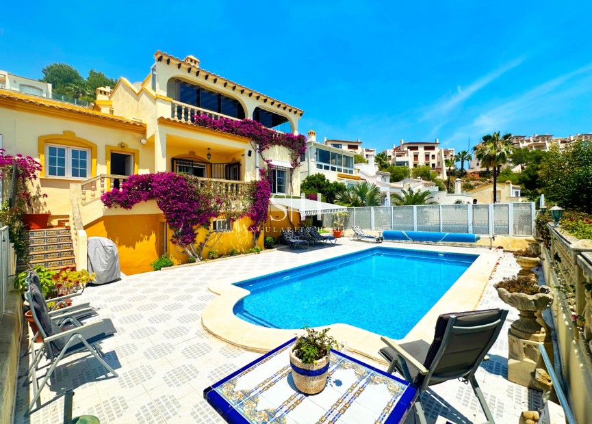 Resale - Villa - Orihuela Costa - Costa Blanca