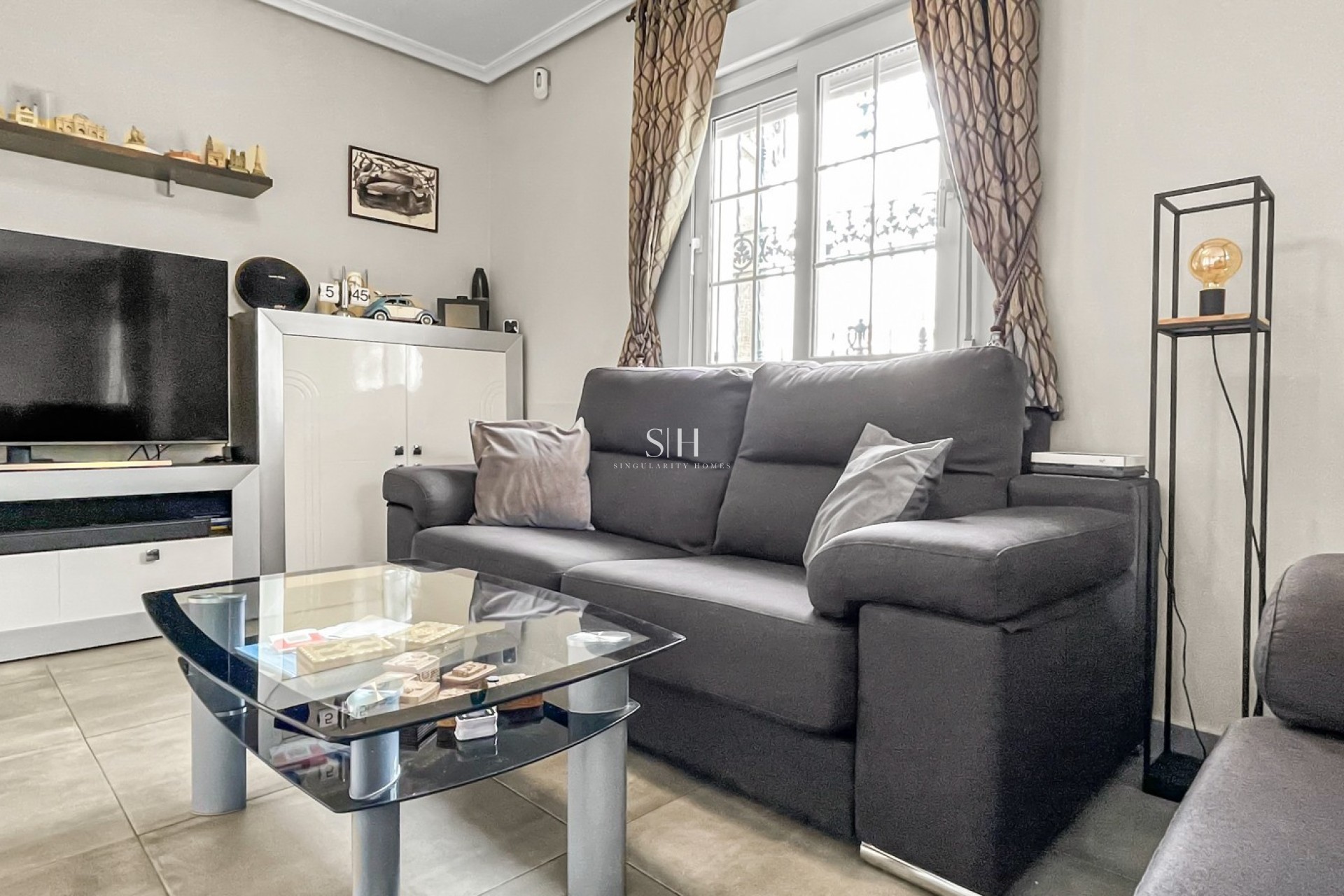 Resale - Villa - Orihuela Costa - Costa Blanca