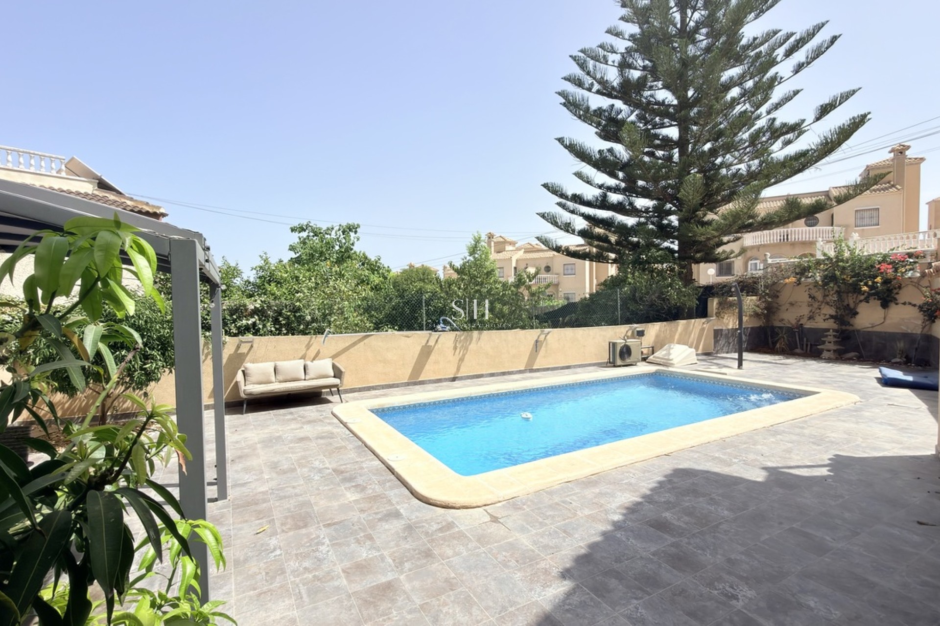 Resale - Villa - Orihuela Costa - Costa Blanca