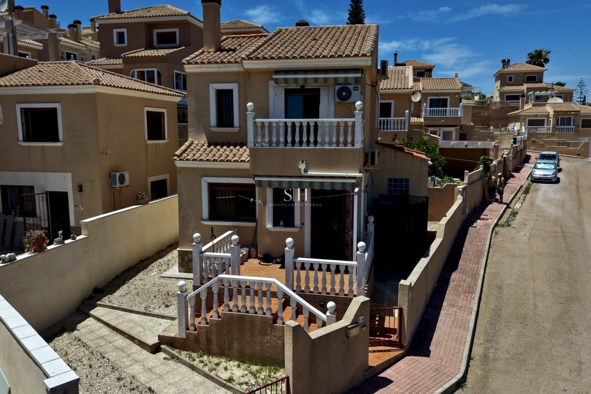 Resale - Villa - Orihuela Costa - Costa Blanca