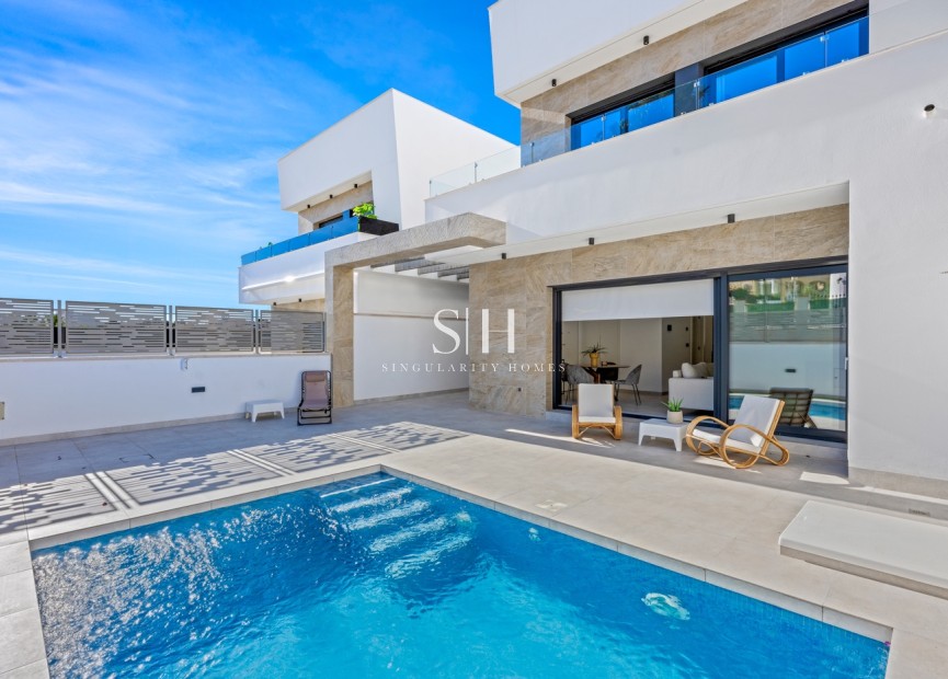 Resale - Villa - Orihuela Costa - Costa Blanca