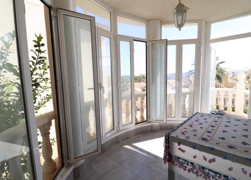 Resale - Villa - Orihuela Costa - Costa Blanca