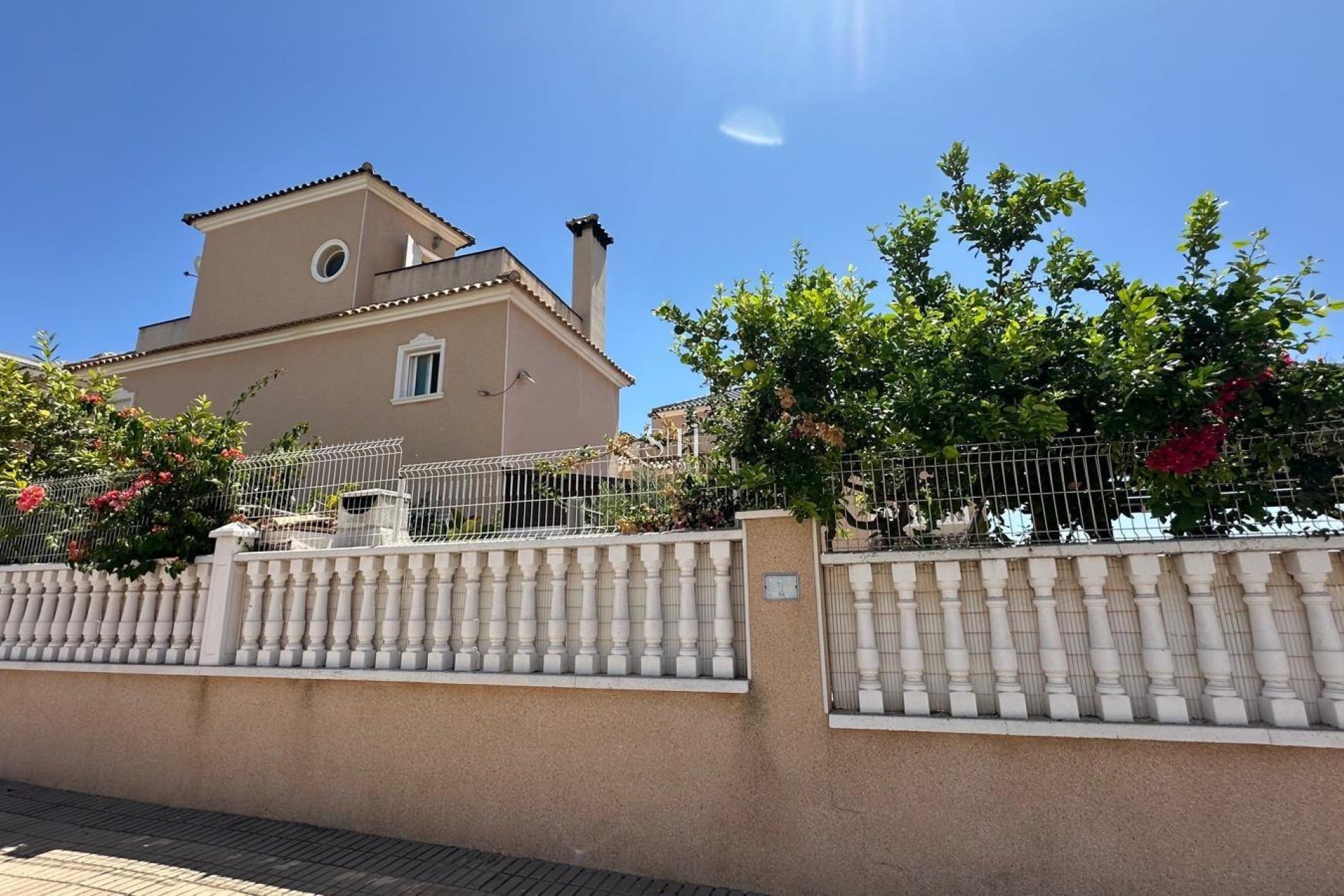 Resale - Villa - Orihuela Costa - La Regia