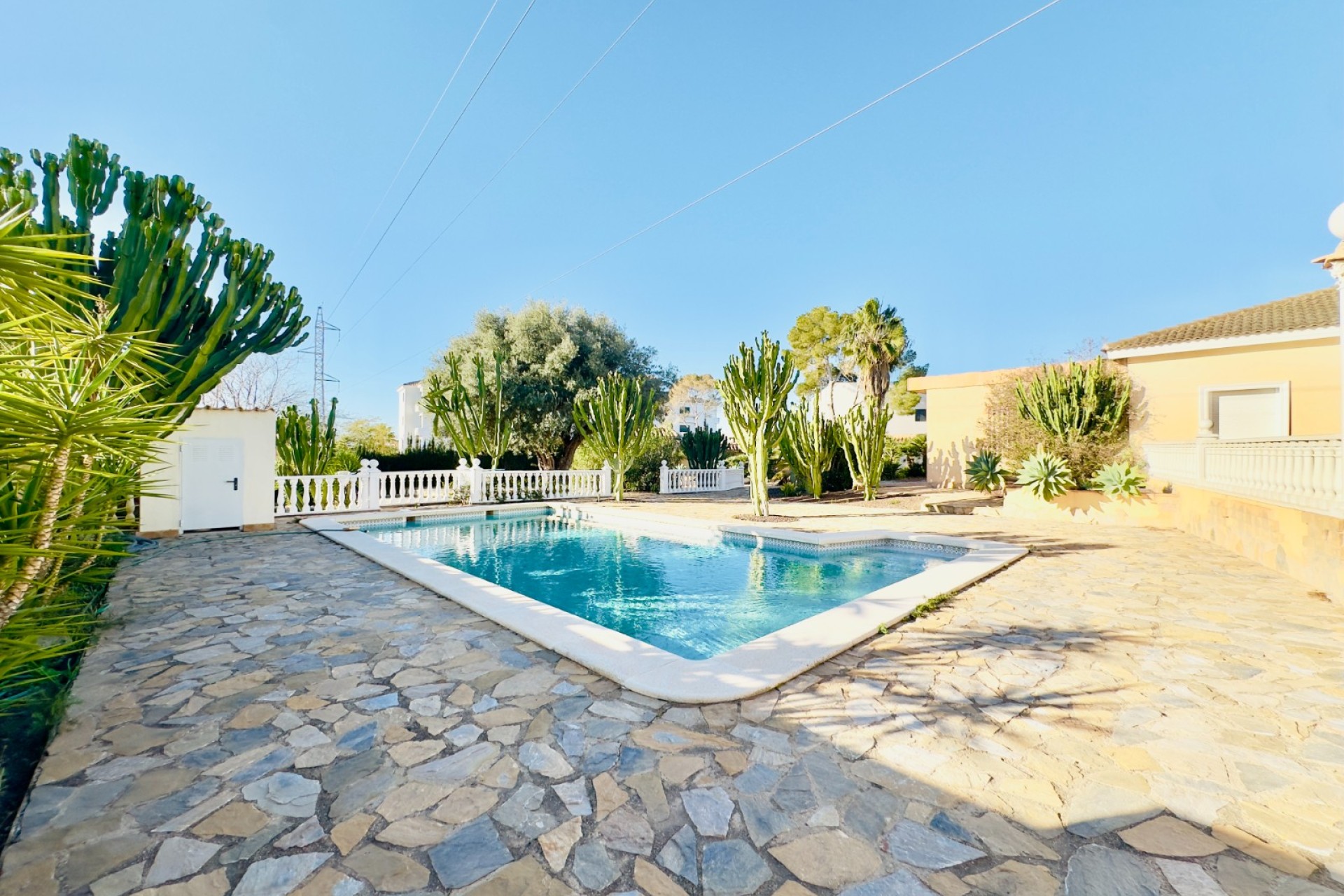 Resale - Villa - Orihuela Costa - Las Filipinas