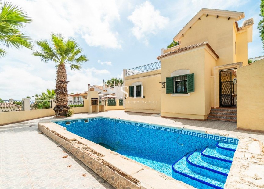 Resale - Villa - Orihuela Costa - Las Filipinas