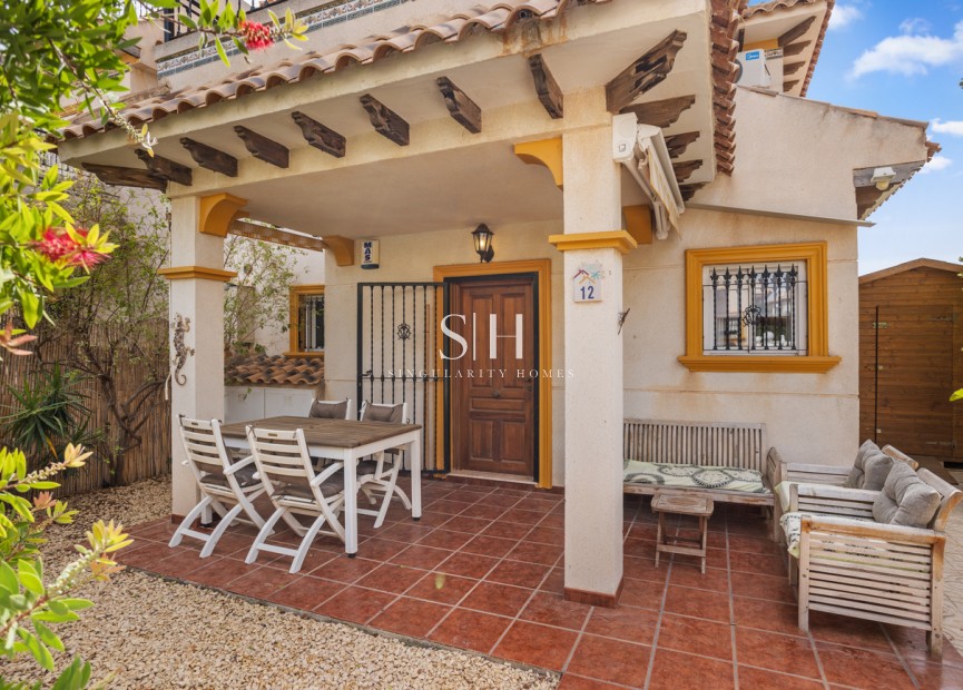 Resale - Villa - Orihuela Costa - Lomas de Caboroig