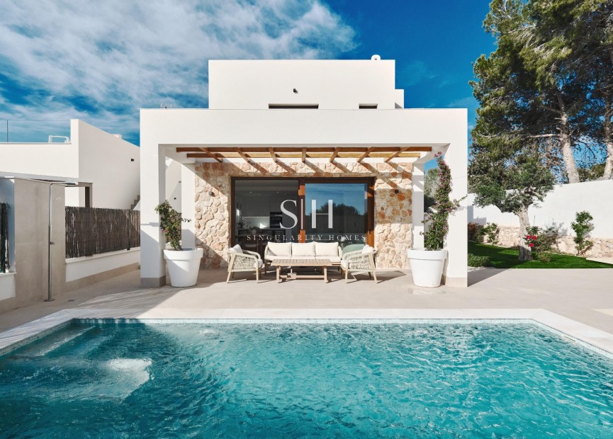 Resale - Villa - Orihuela Costa - Lomas de Don Juan