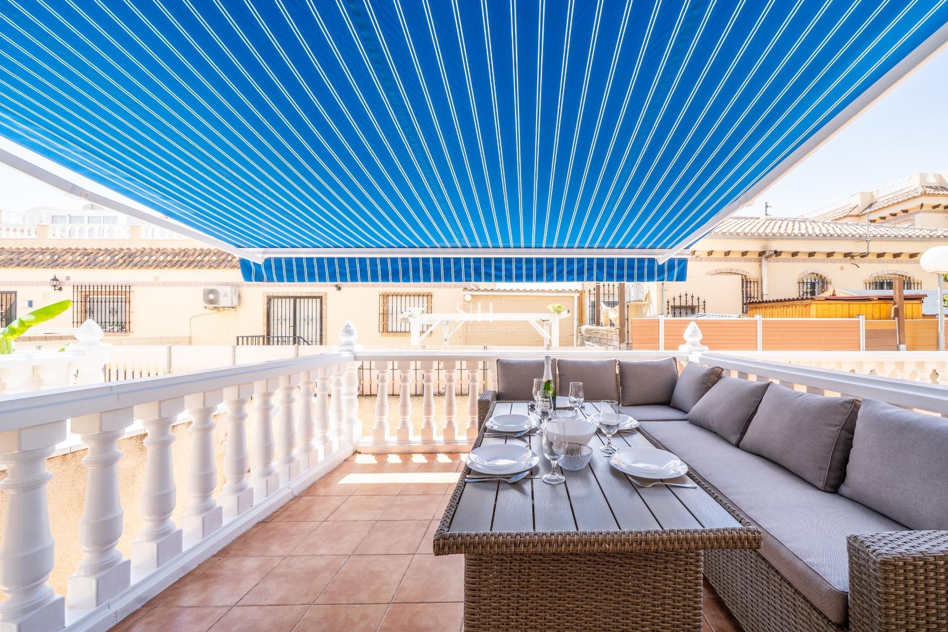 Resale - Villa - Orihuela Costa - Los Almendros-la Florida