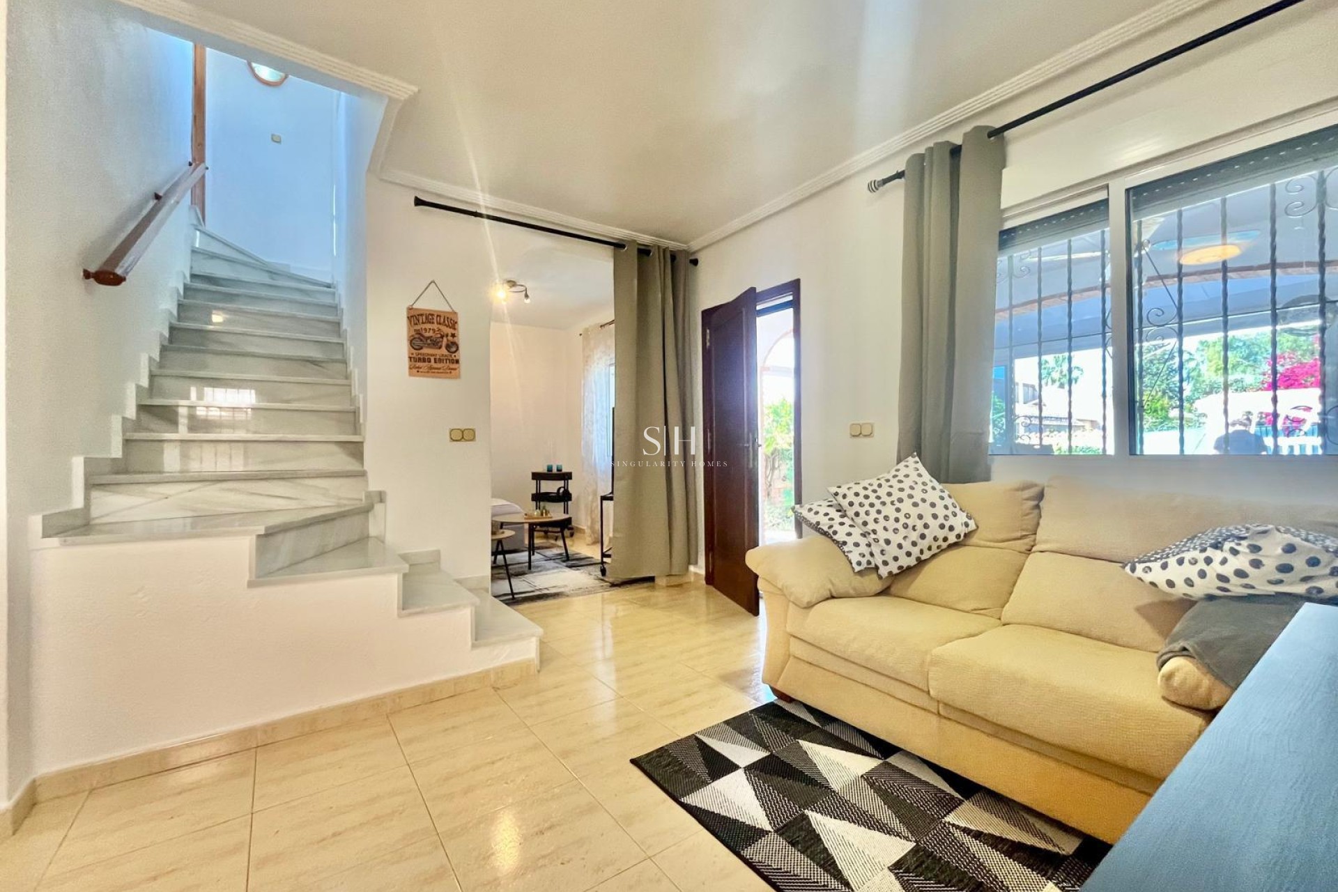 Resale - Villa - Orihuela Costa - Los Almendros-la Florida