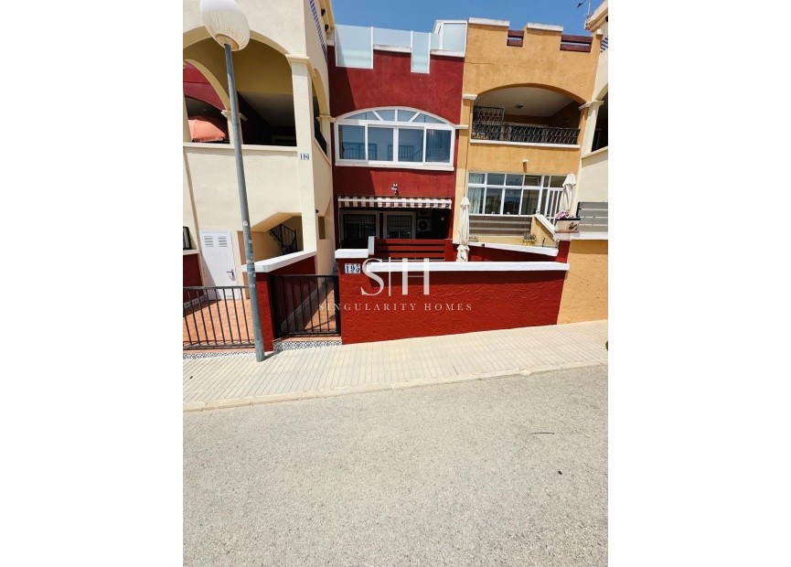 Resale - Villa - Orihuela Costa - Los Altos