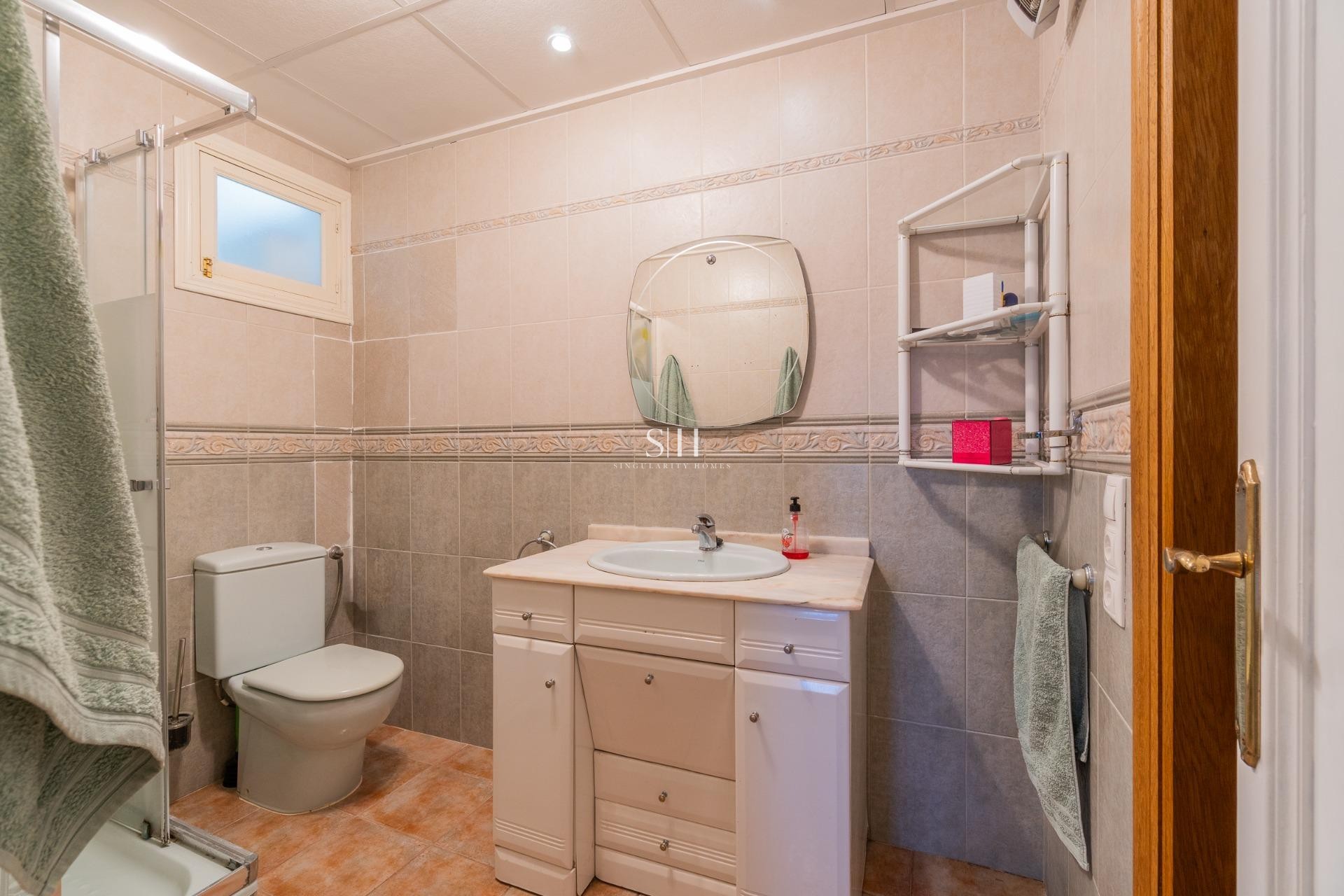 Resale - Villa - Orihuela Costa - Los Balcones