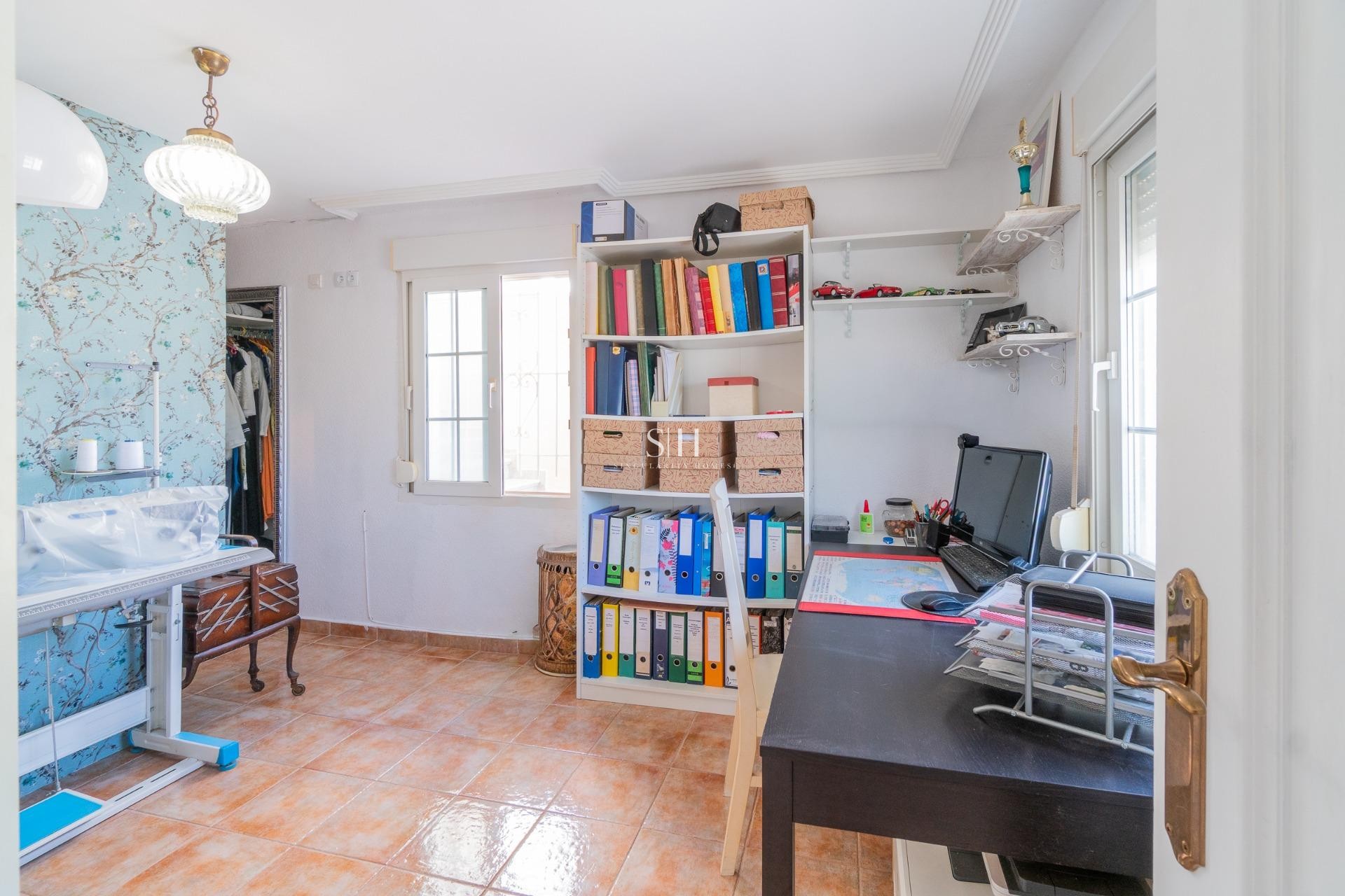 Resale - Villa - Orihuela Costa - Los Balcones